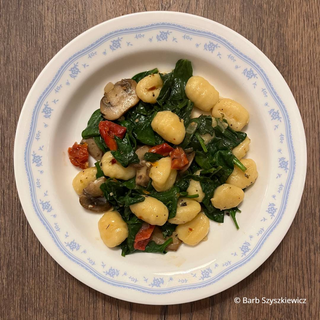 Gnocchi with Spinach and Sun-Dried Tomatoes
